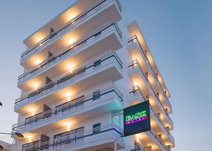 Hotel Base - Adults Only
